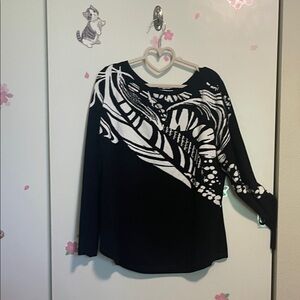 Chico's Black and White Abstract Blouse